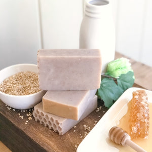 Oatmeal & Honey - Handmade Coconut Milk Soap